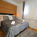 Krka 3*