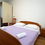 Krka 3* Lozovac
