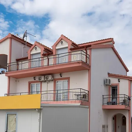 בית הארחה Krka לוזובאק