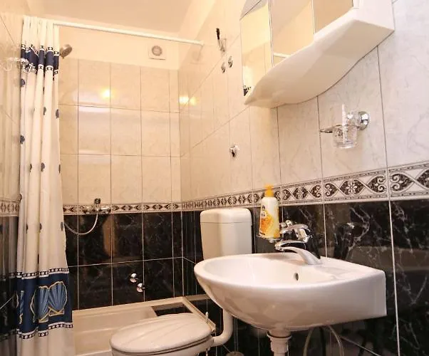 Krka ゲストハウス ロゾヴァック