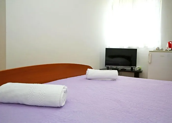 Krka ゲストハウス ロゾヴァック